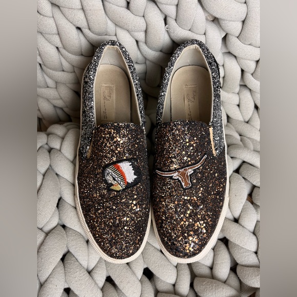 Vintage Havana Shoes - Vintage Havana sparkly longhorn slip on sneakers